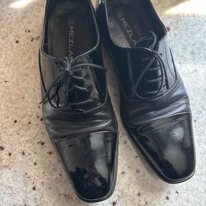 Mezlan Glossy Black Men's Oxfords
